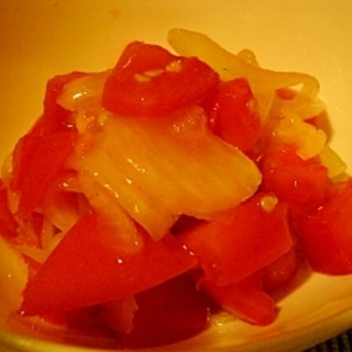 インドの酢の物　トマトと玉ねぎのカチュンバル